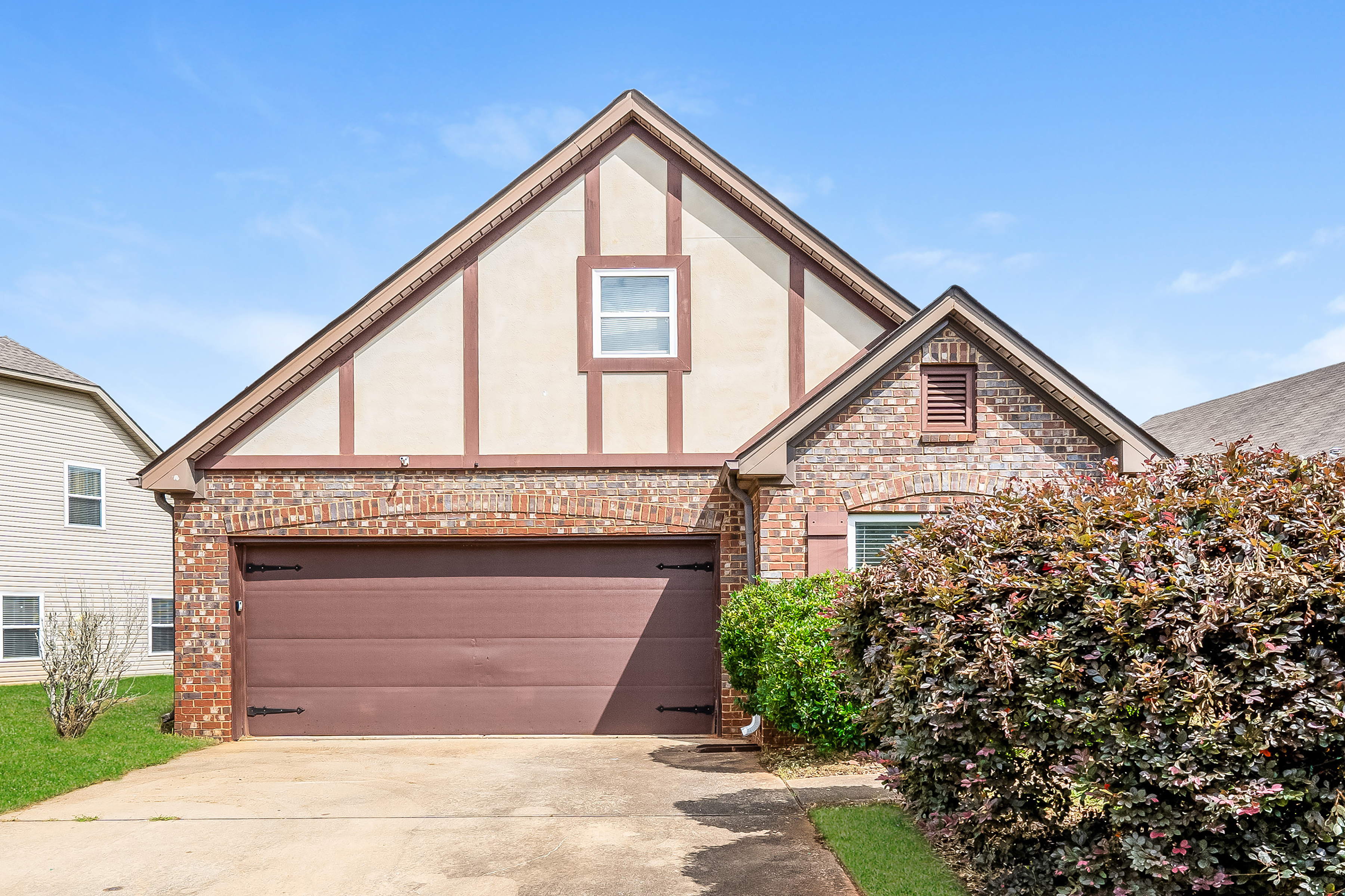 4563 Rosser Loop Dr Bessemer, AL 35022